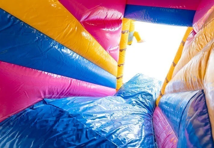 CHÂTEAU GONFLABLE MULTIPLAY SUMMER - 9P Location