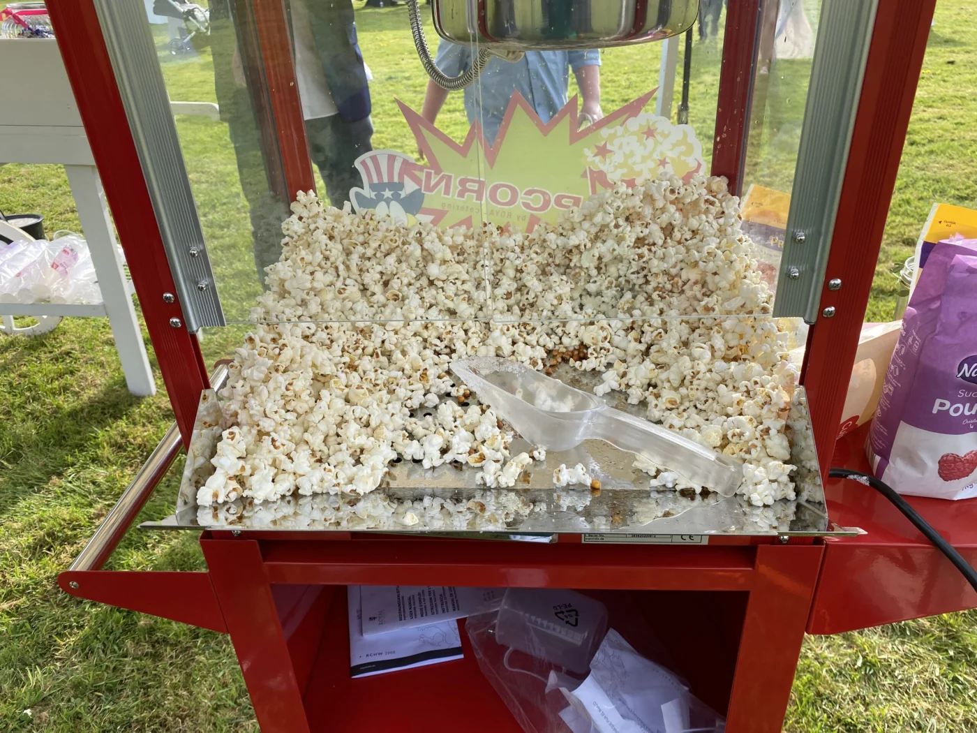 MACHINE A POPCORN - 9P Location